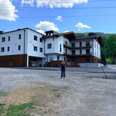 Hostel Exterior View of the Building